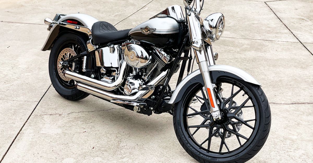 Mag Wheels vs. Spoked Wheels: What’s the Difference?